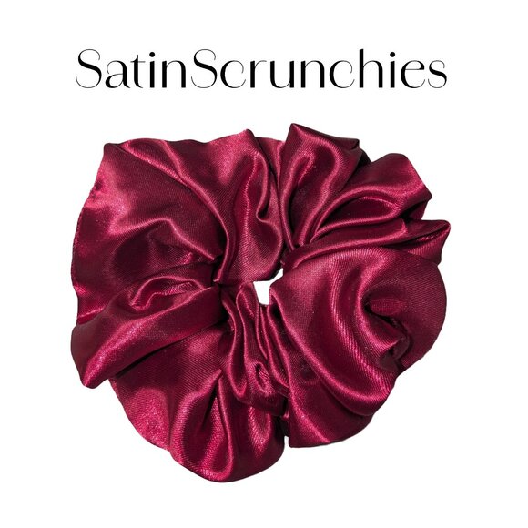 Amiga Mia large satin scrunchie in red hand crafted - Picture 2 of 4